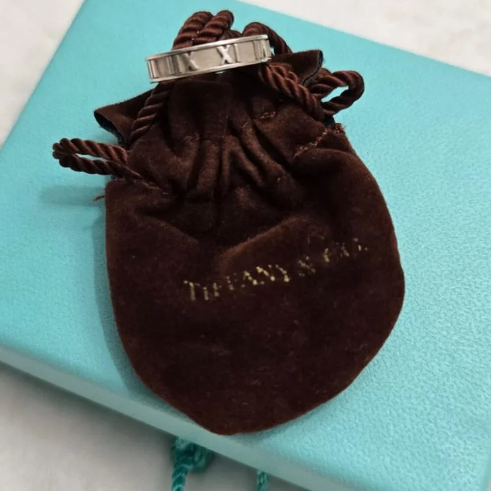 Tiffany & Co. Sterling Silver Size 5 Atlas Roman Numeral Band Ring